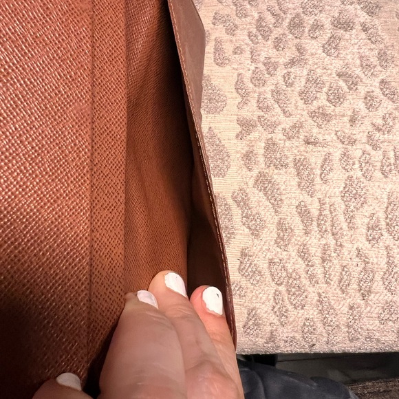 Louis Vuitton credit card & cash wallet - Picture 8 of 12